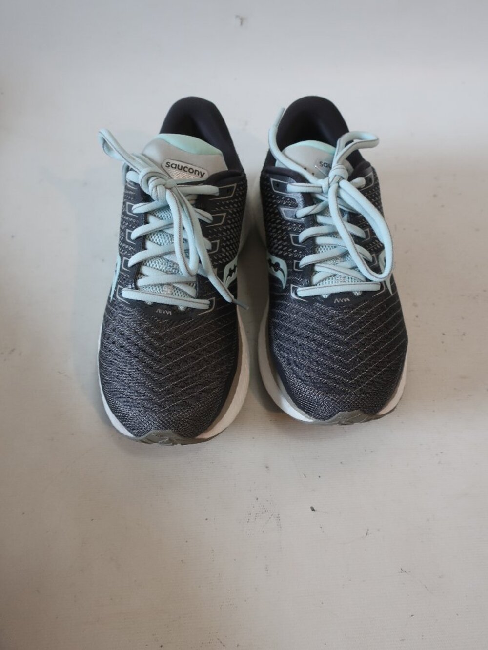 NWOT Womens Saucony Formfit Gray, Lite Turq Running Sneakers 7